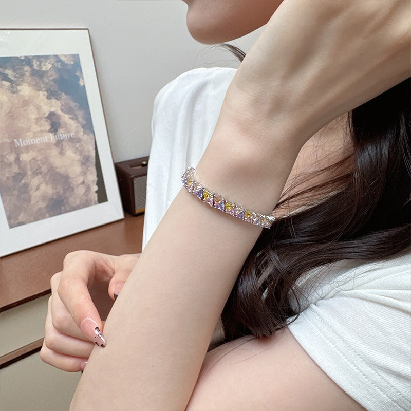 Trianelle Prismatique Bileklik