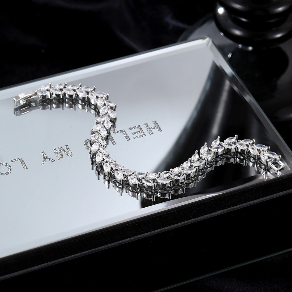 Éloria Vantellé Bileklik